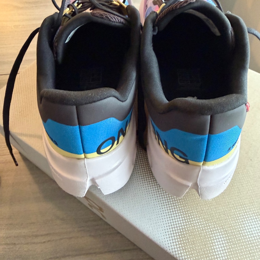 On- Cloudsurfer Next Women's - Picture 2 of 4